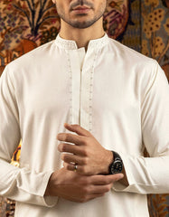 OFF WHITE BLENDED KAMEEZ SHALWAR | JJKS-S-37571