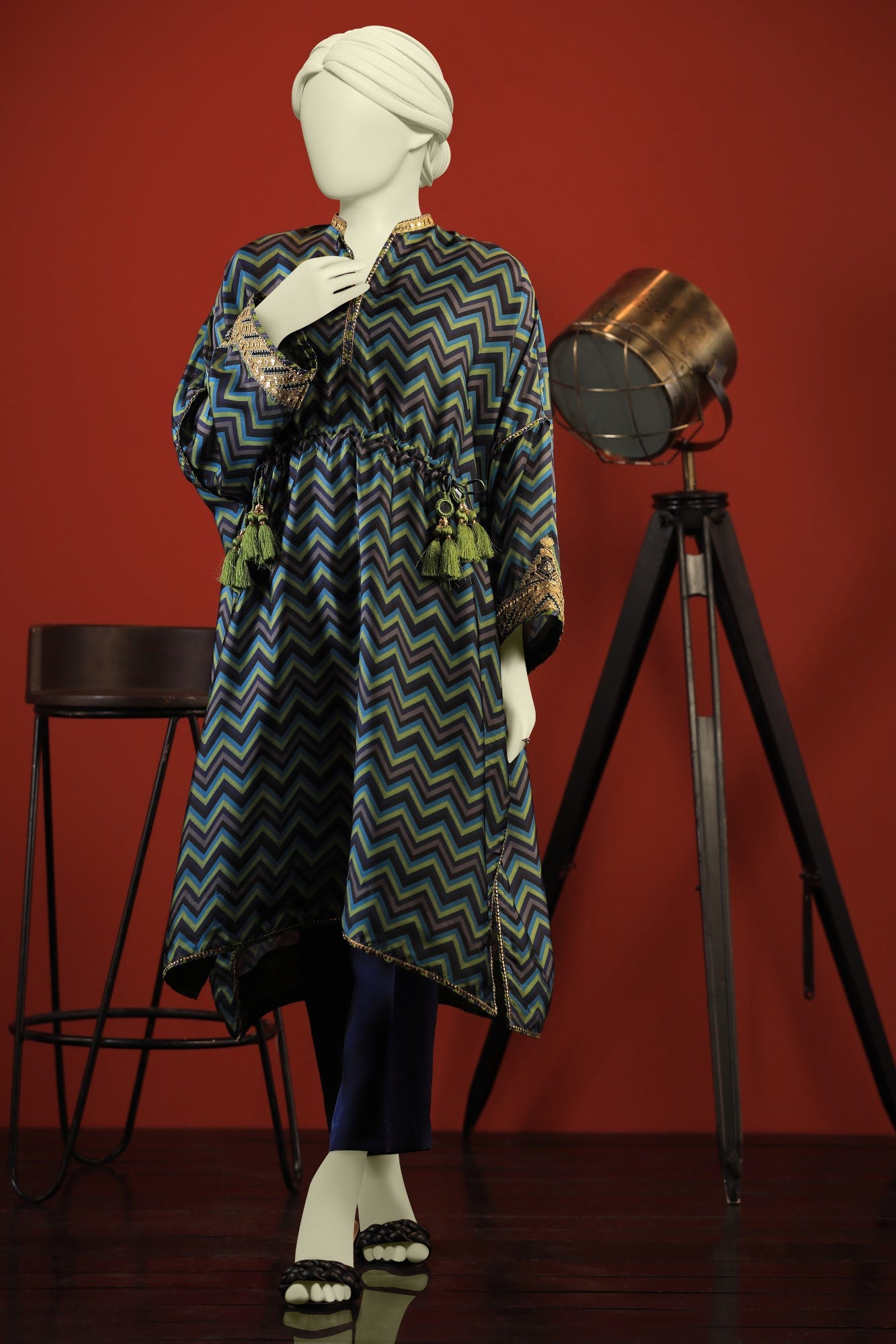 CCW-1PS-S-22-227 Peacock