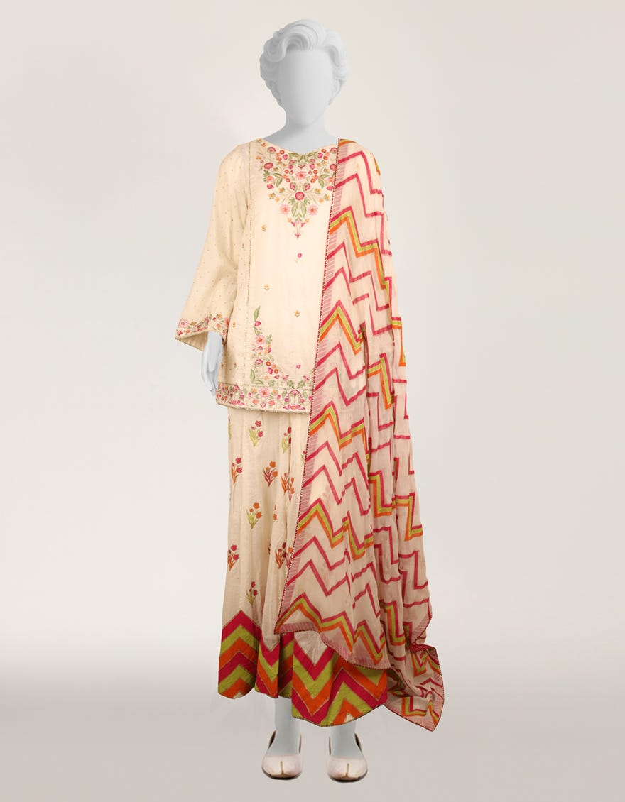 off-white-raw-silk-embroidered-stitched-3pc-jtf26781s
