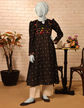 BLACK LAWN EMBROIDERED KURTI