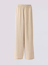 beige-trousers-wbot250057