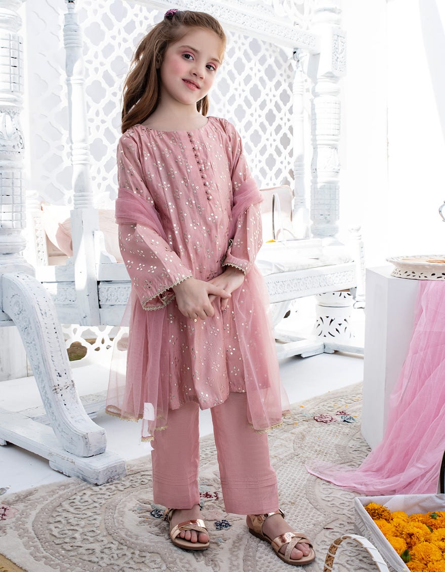JGKL-S-22-1559 FB/Pink Kamdani