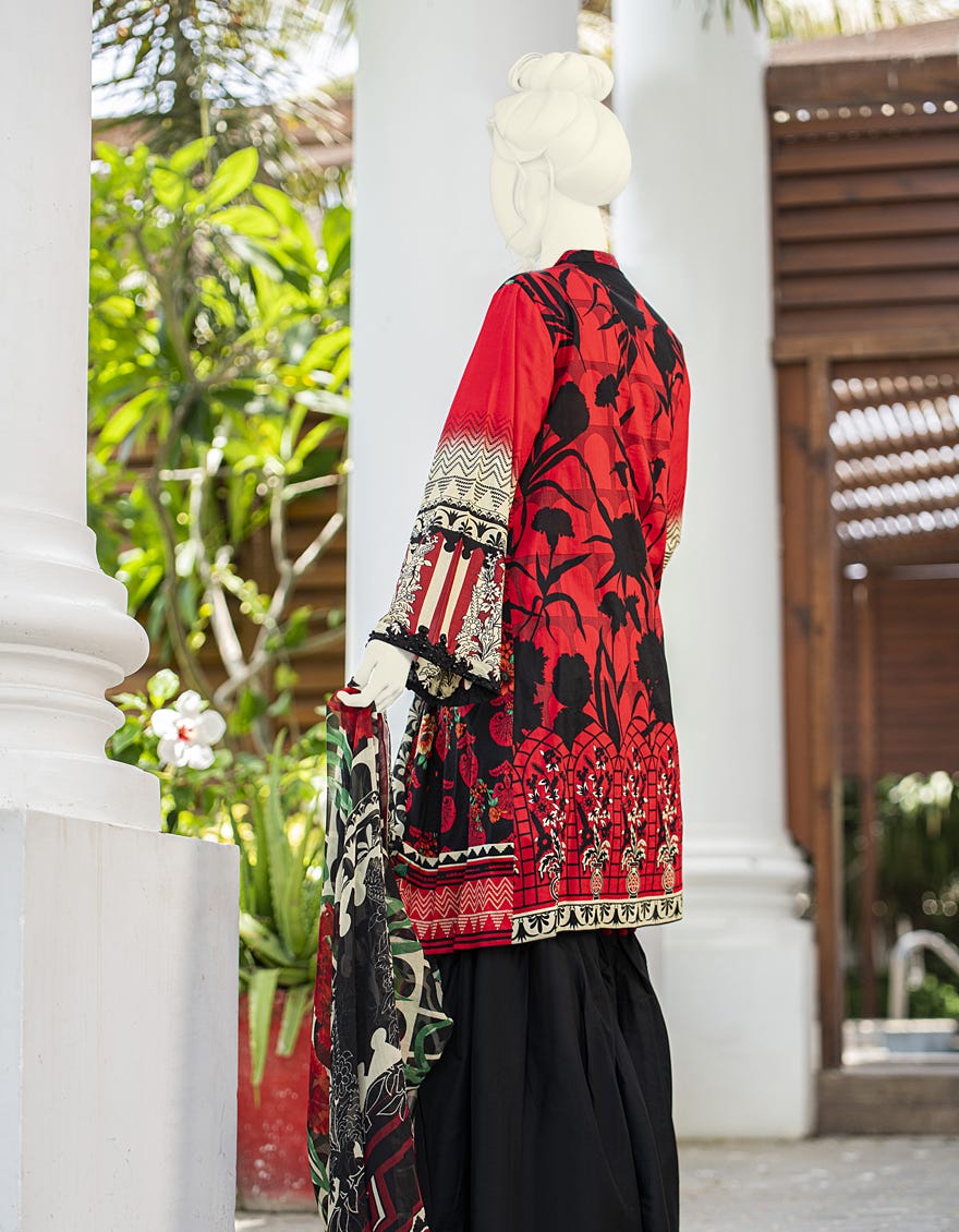 jlawn-s-19-0162-floral-arch-lw3