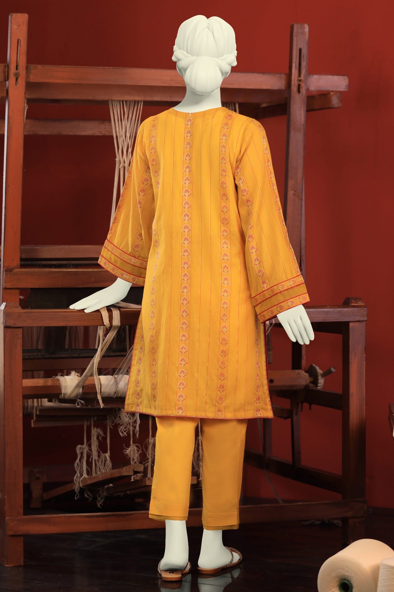 CCW-1PS-S-22-203 Mughal Booti-01