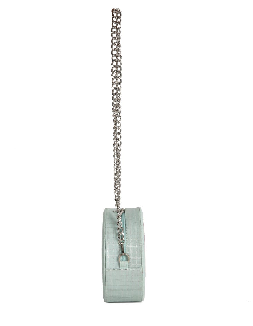 JJBL-22-018 FB/Chambray