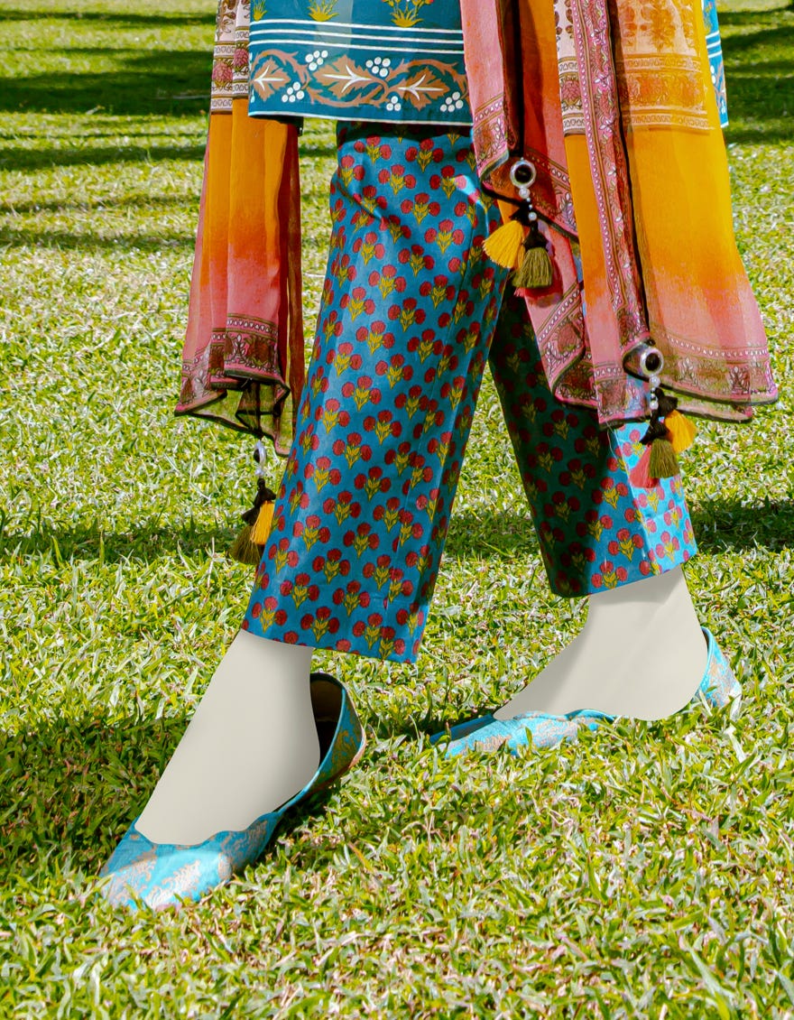 JLAWN-S-22-115 Aashnaa