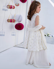 JGKL-S-22-1560 FB/White Kamdani