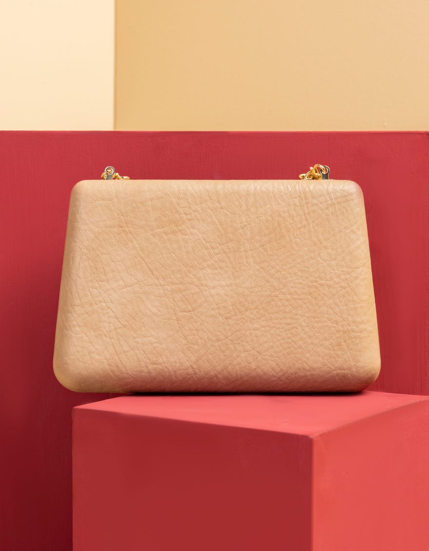 BEIGE CLUTCH | JJBL-25-101