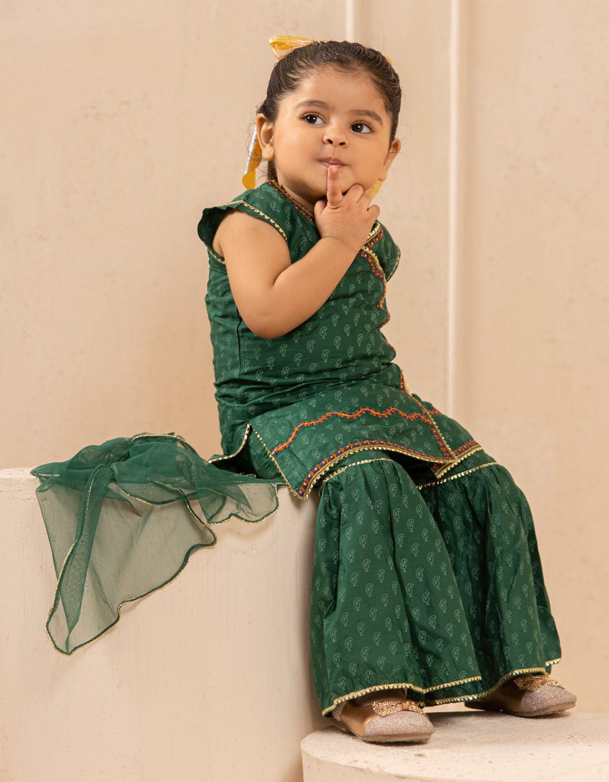 GREEN LAWN EMBROIDERED 3PC STITCHED