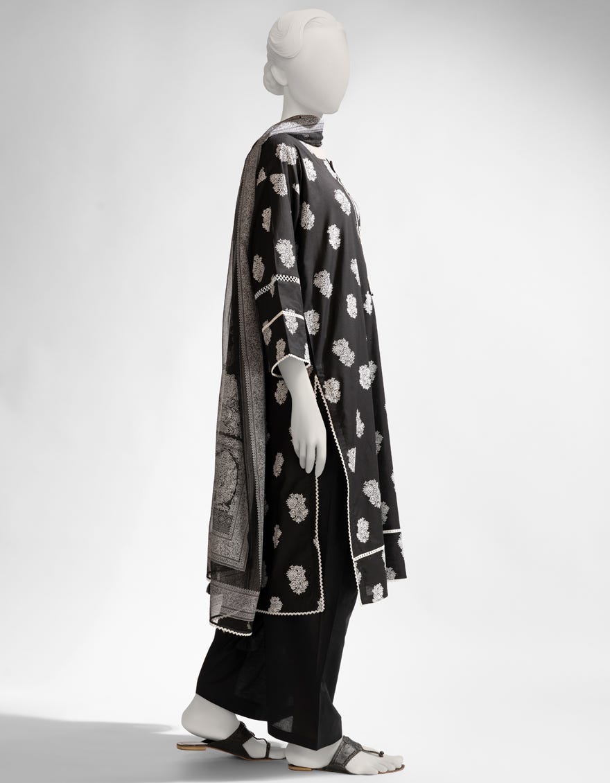 BLACK & WHITE LAWN PRINTED UNSTITCHED 3PC