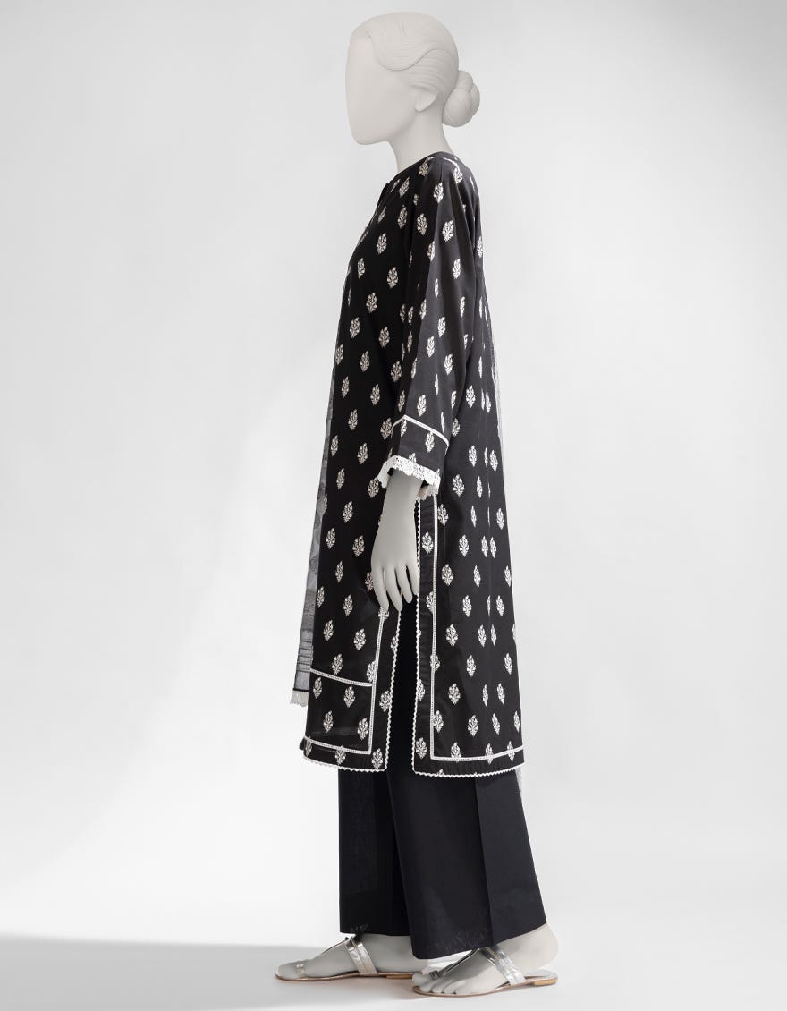 BLACK & WHITE LAWN PRINTED UNSTITCHED 3PC