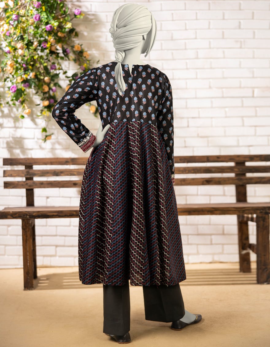 BLACK LAWN EMBROIDERED KURTI