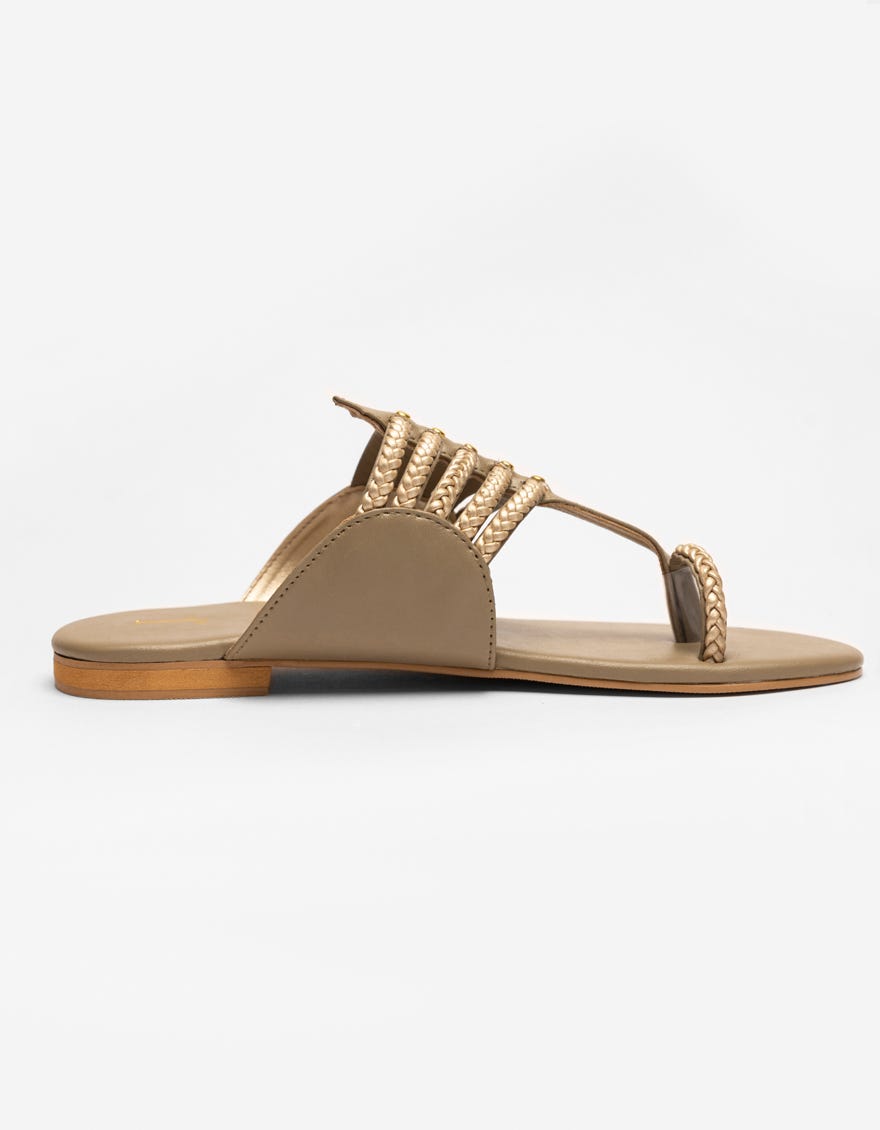 GREY CHAPPAL