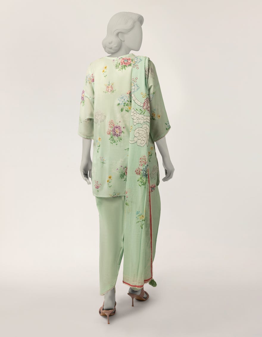 green-lawn-embroidered-stitched-3pc-jls26513s