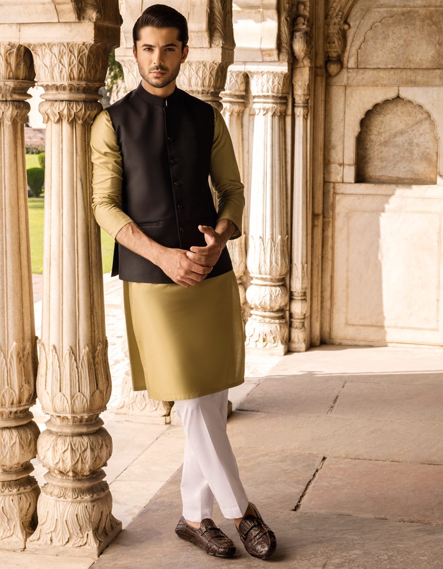 BLACK SUITING WAISTCOAT | JJVC-27436