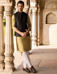 BLACK SUITING WAISTCOAT | JJVC-27436