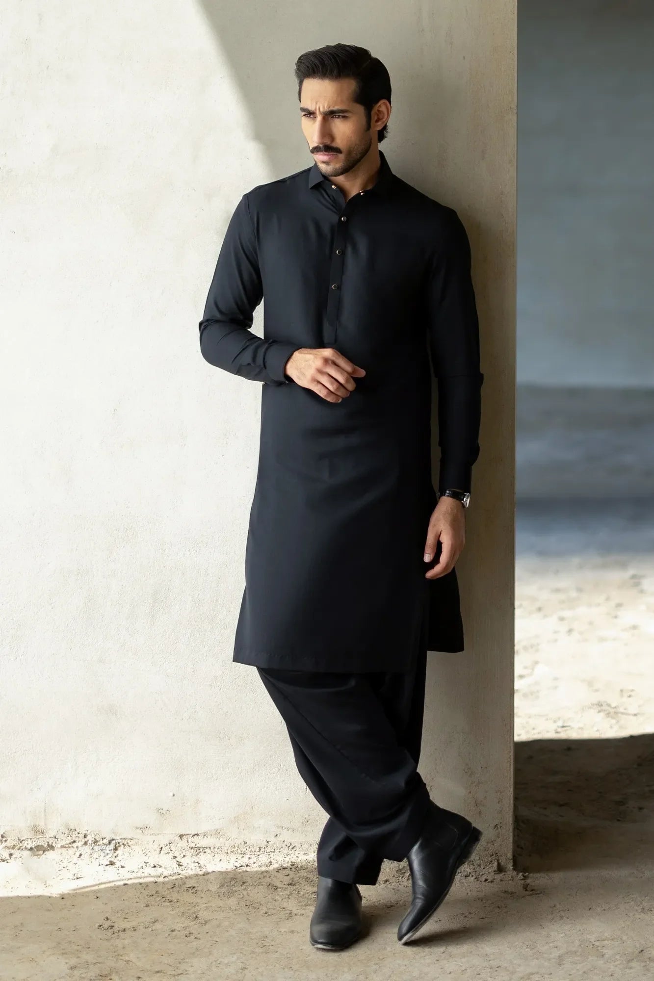 GOTHENBURG - BLACK EXCLUSIVE KAMEEZ SHALWAR