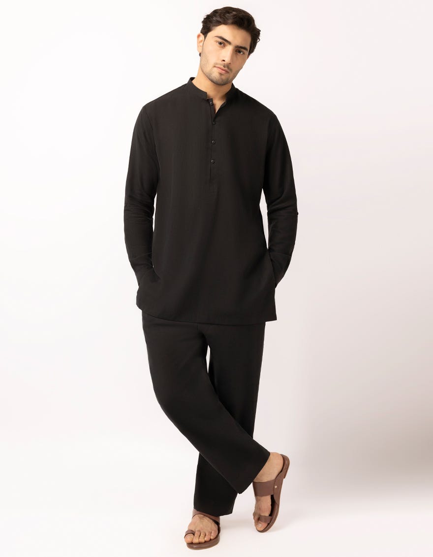 black-casual-short-kurta-trousers-jjshkpa47711