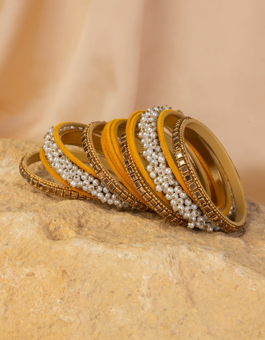 MULTICOLOR BANGLES