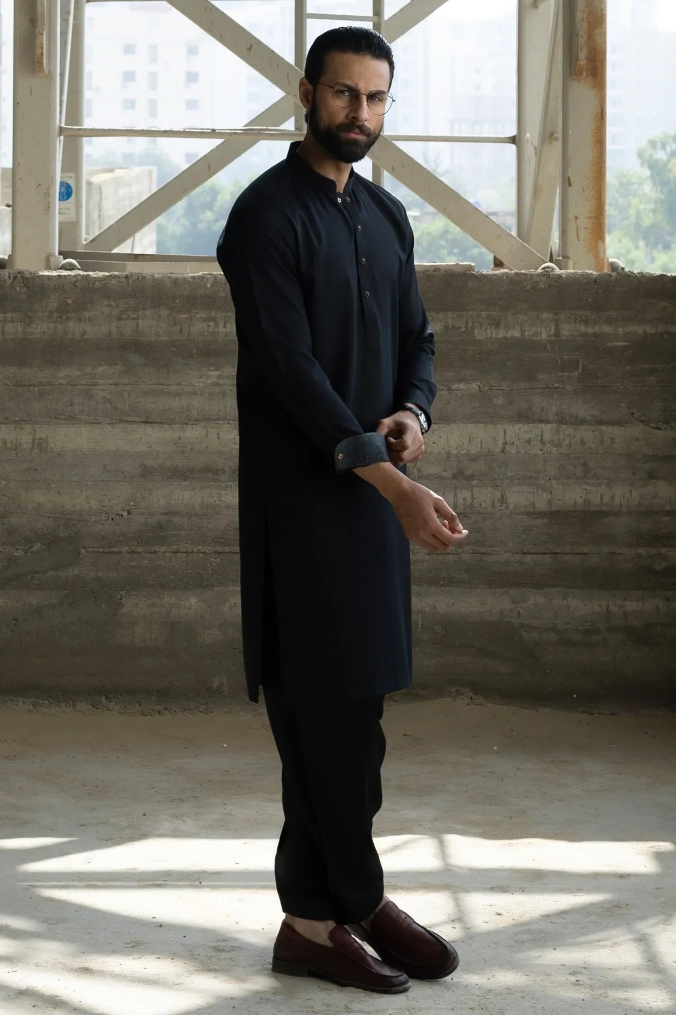 YALGOO - BLACK EXCLUSIVE KAMEEZ SHALWAR