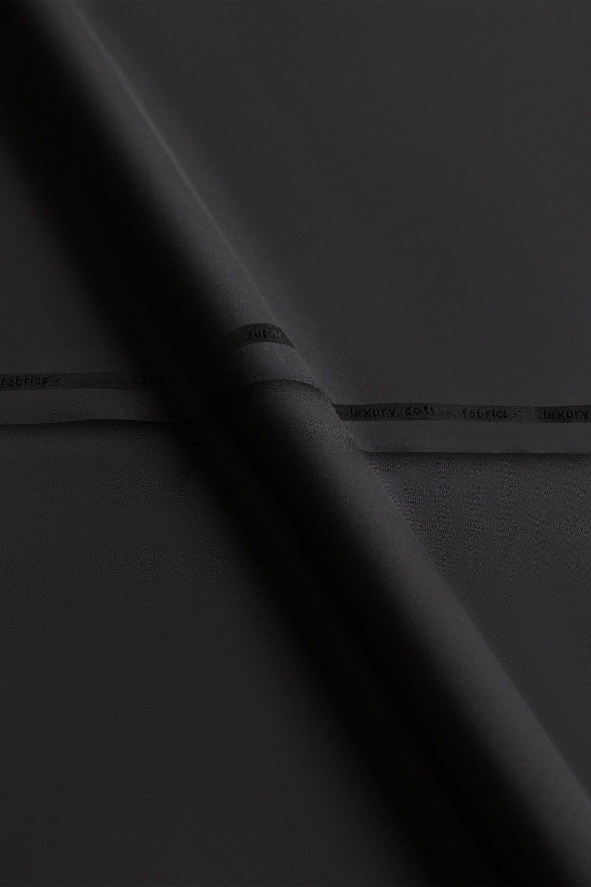 BANBURY - BLACK UNSTITCHED FABRIC