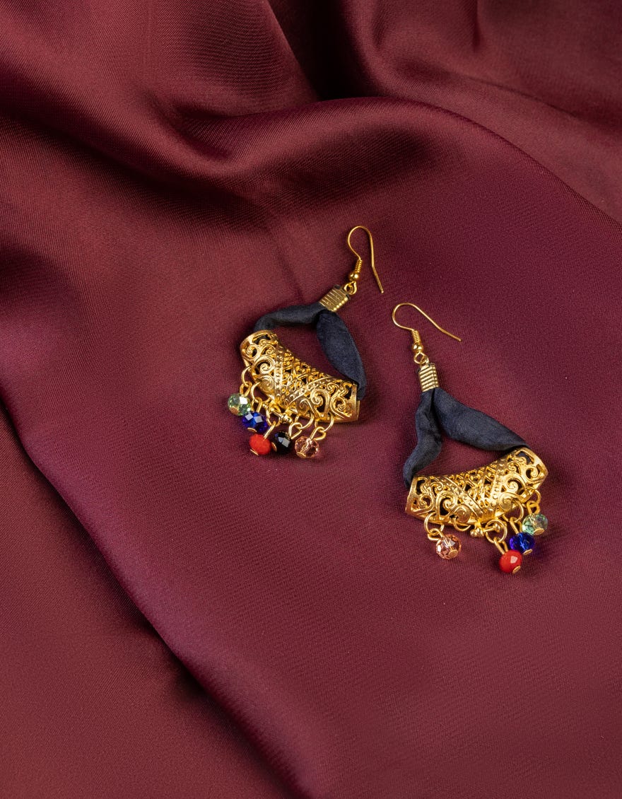 MULTICOLOR EARRINGS