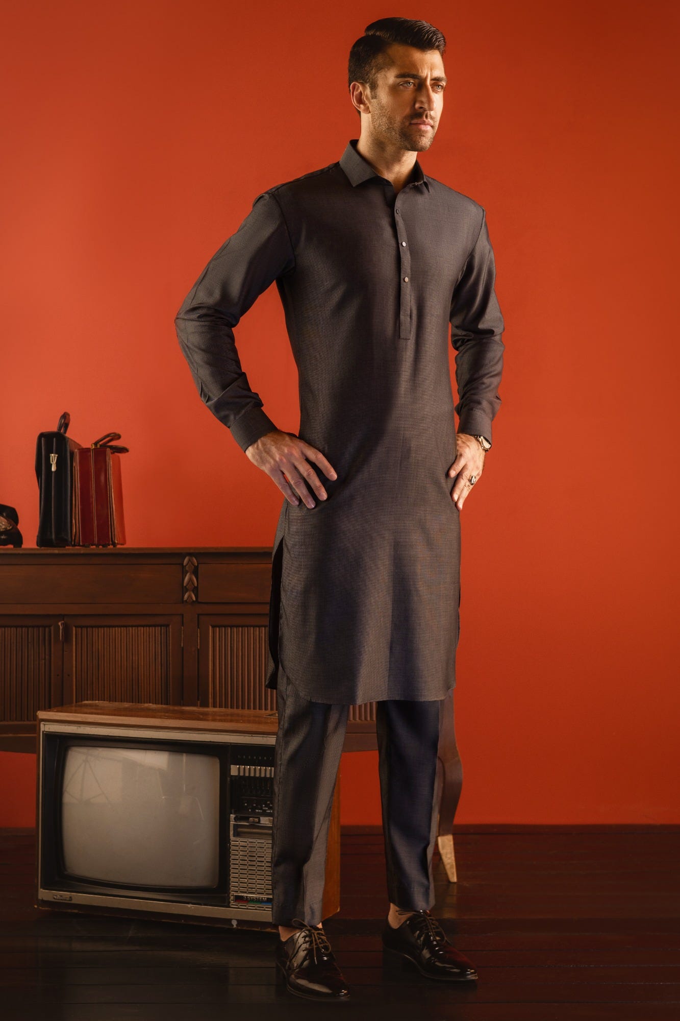 HOLLAND - BLACK COTTON KURTA TROUSER