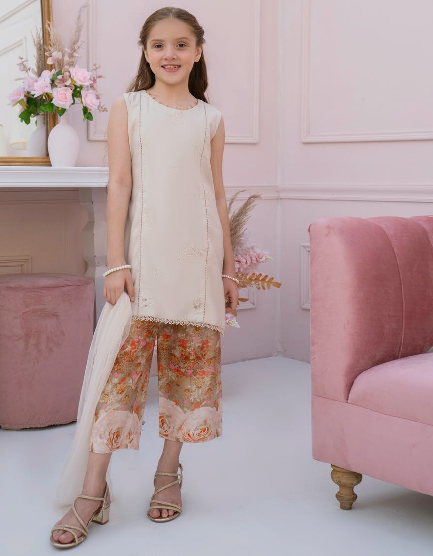 OFF WHITE ORGANZA EMBROIDERED 3PC STITCHED