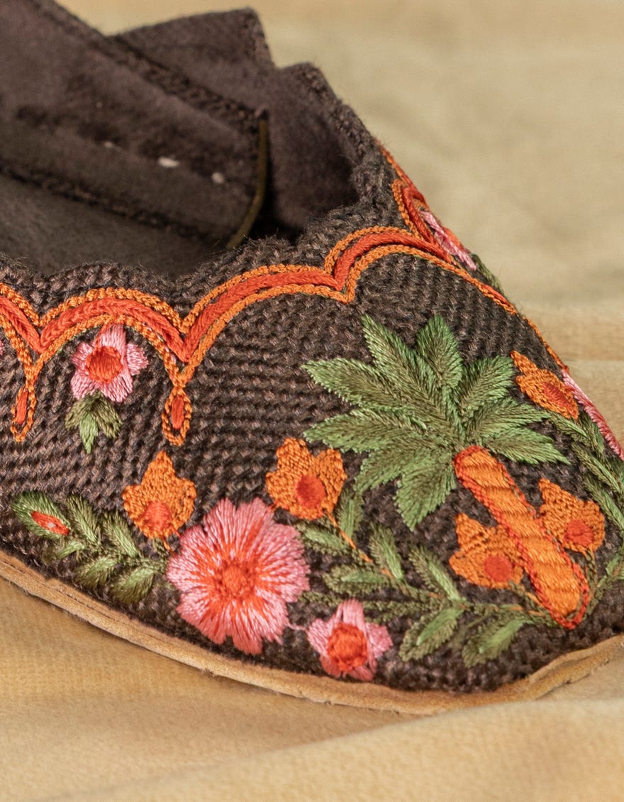BROWN FORMAL KHUSSA