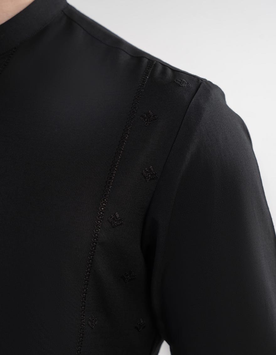 BLACK BLENDED FORMAL KAMEEZ SHALWAR