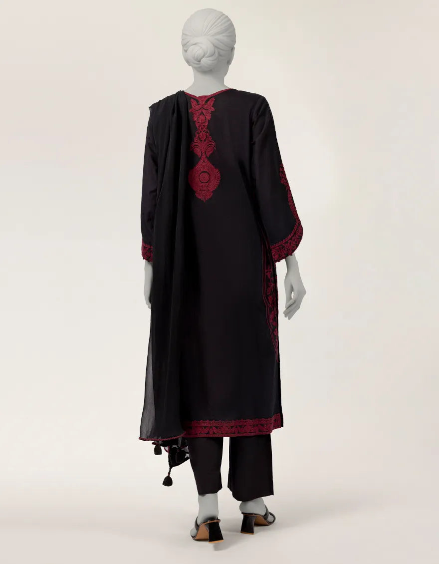 BLACK LAWN EMBROIDERED STITCHED 3PC