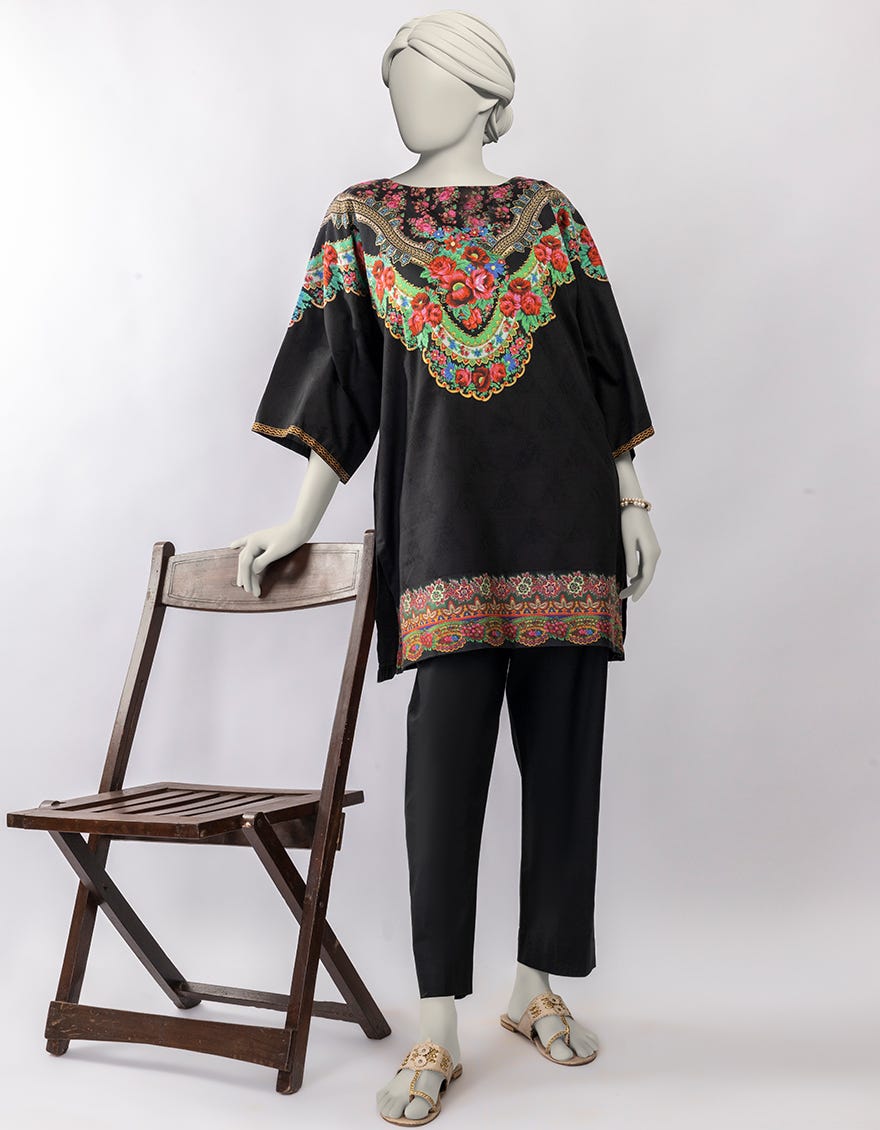 BLACK DOBBY APPLIQUÉ KURTI
