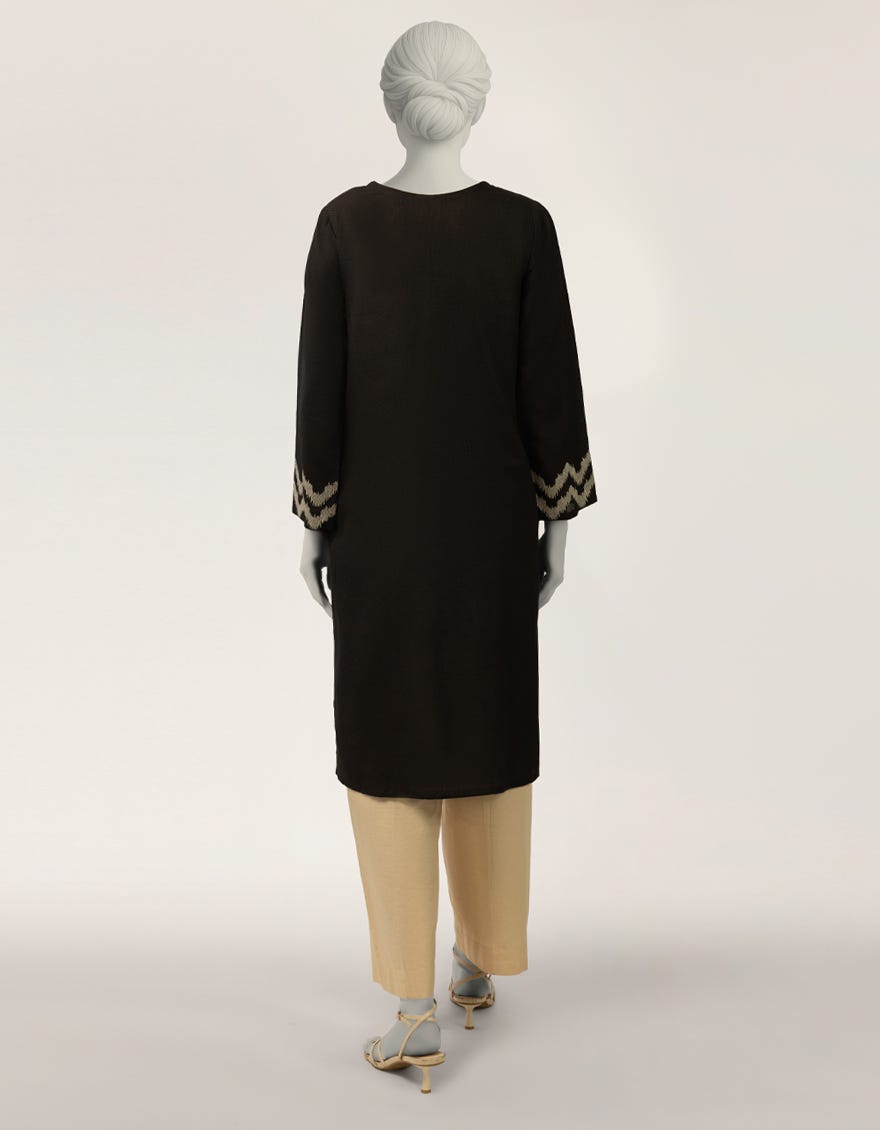 black-dobby-embroidered-kurta-jss26633s