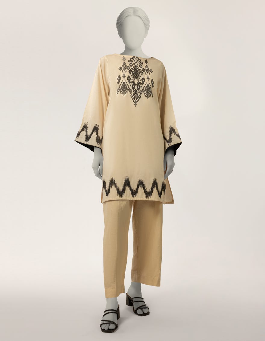 off-white-lawn-embroidered-kurta-jss26636s