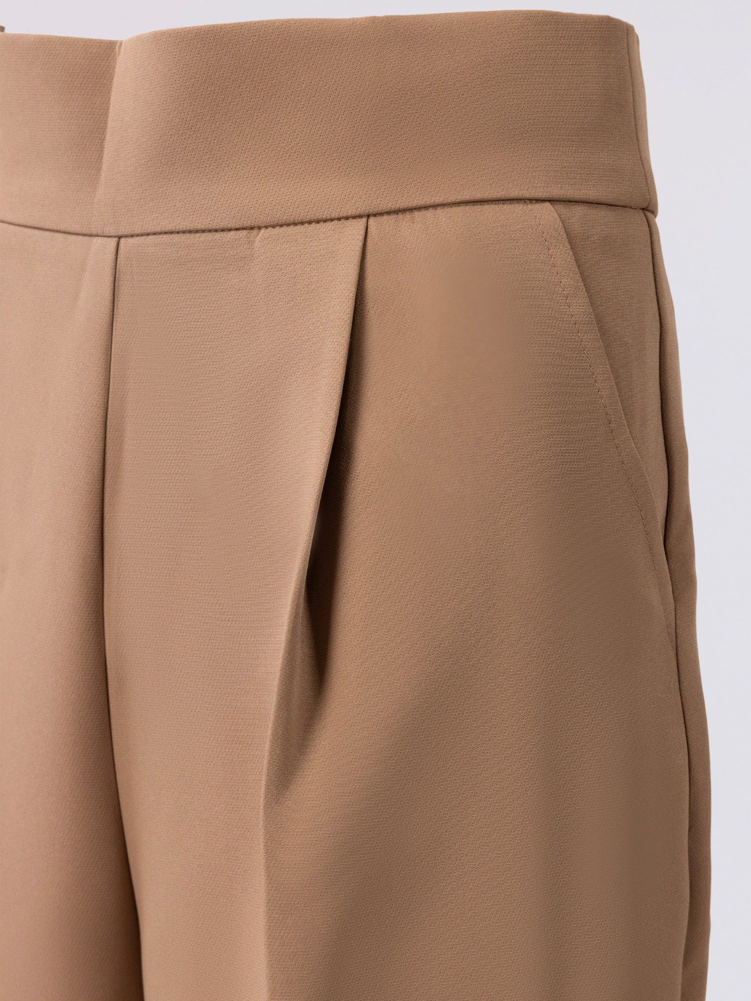 brown-trousers-wbot250050