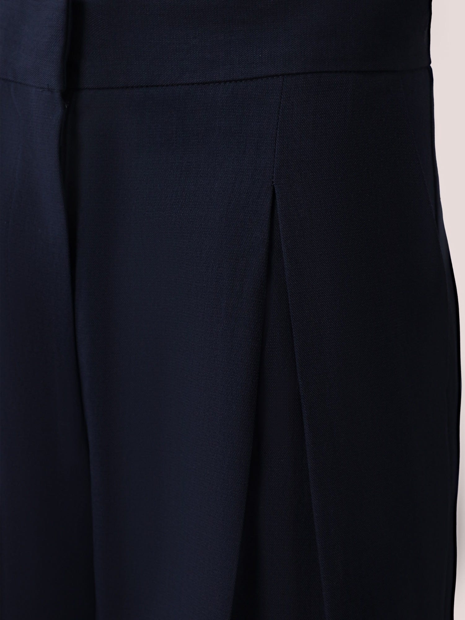 navy-trousers-wbot250061